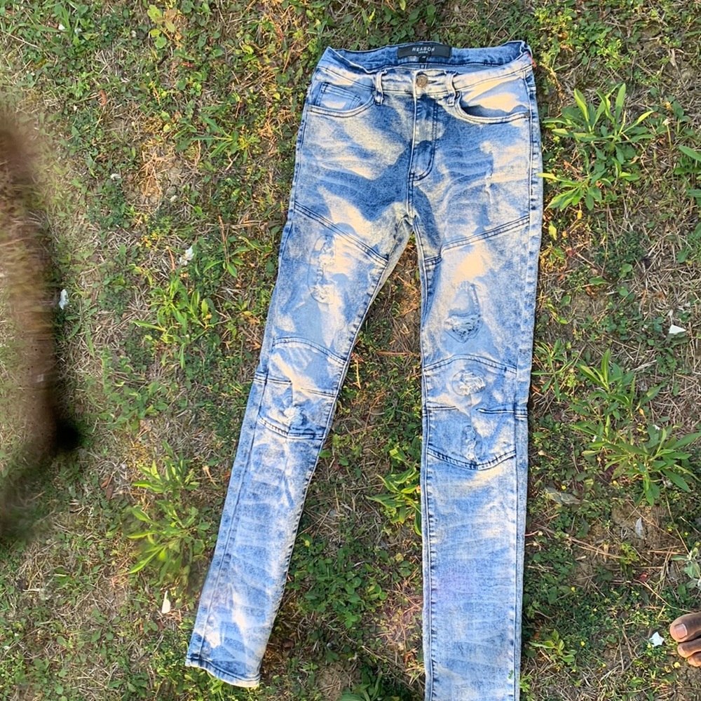 Reason light-washed Skinny’s